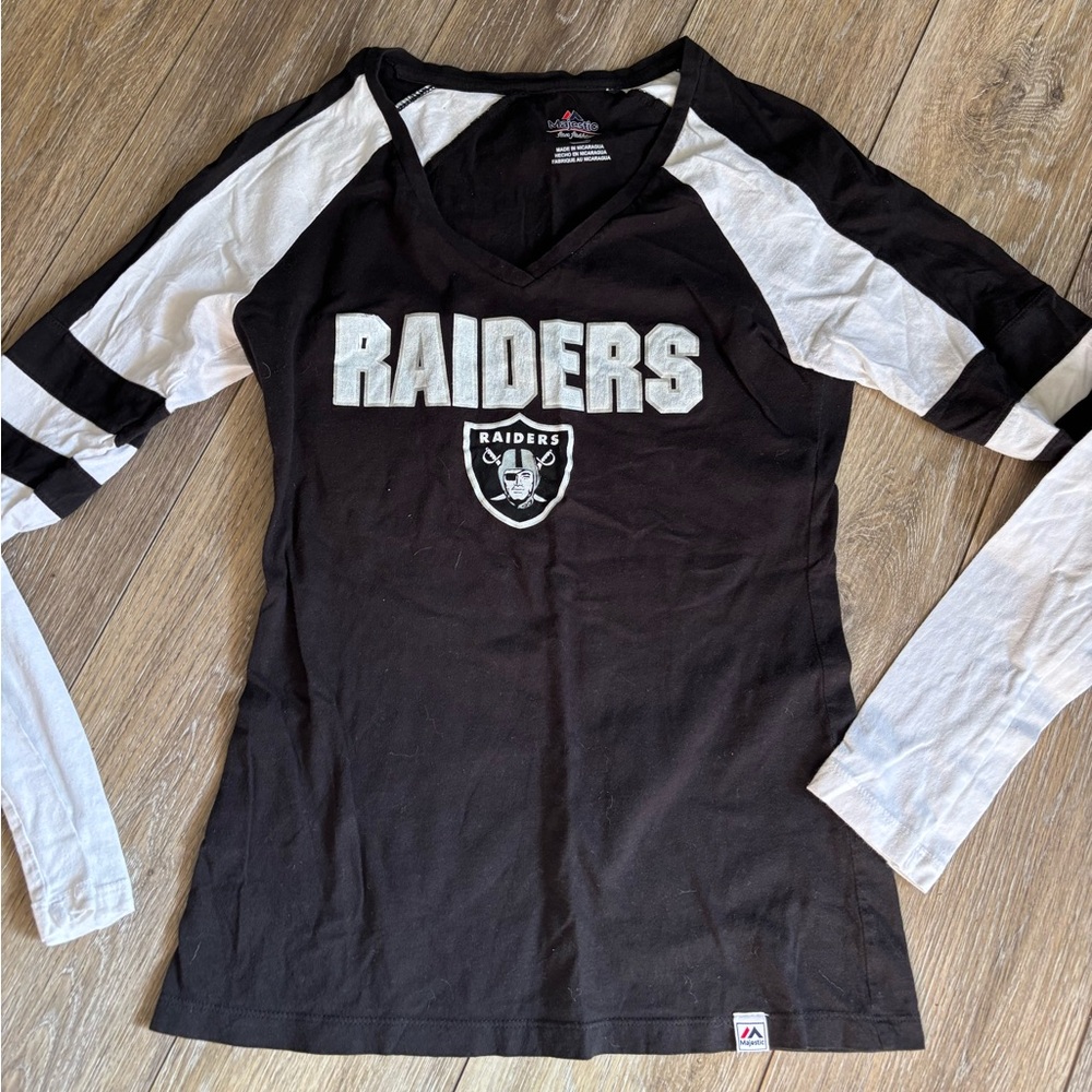 Majestic Raiders Long Sleeve V-Neck Shirt Black/White- Women’s Small